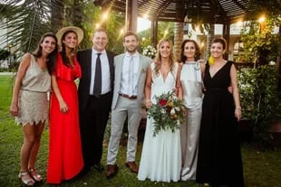 La familia Boetsch en el casamiento de Nicolás. (Foto: RTB)