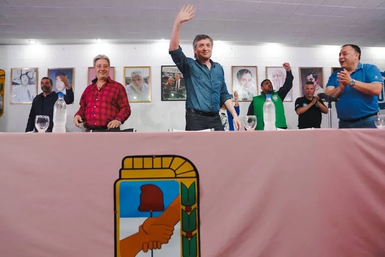 Máximo Kirchner se reúne con el PJ porteño en un nuevo intento de apoyar el plan para eliminar las PASO