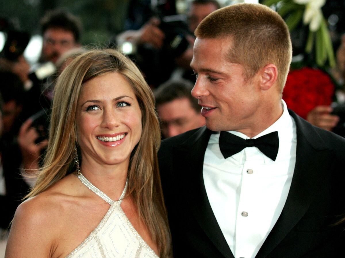 Brad Pitt le hizo un regalo millonario a Jennifer Aniston por su cumpleaños 50