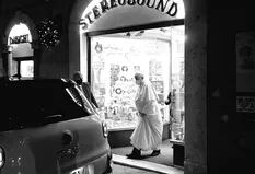 La nueva escapada del Papa del Vaticano a una emblemática tienda de Roma